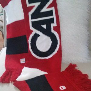 Hudson's BayCanada Olympic red white black winter scarf EUC